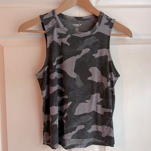 Old Navy active tank
